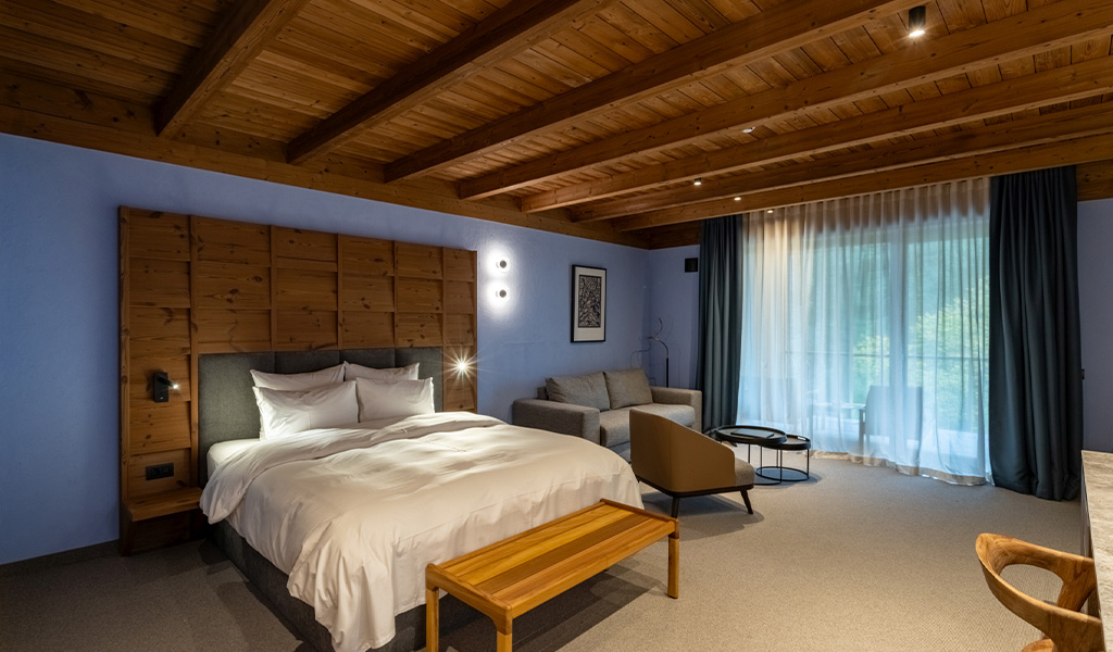 Swiss Advantage Room