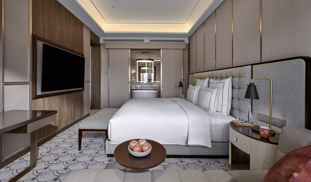 Suite Room at Swissotel Nusantara